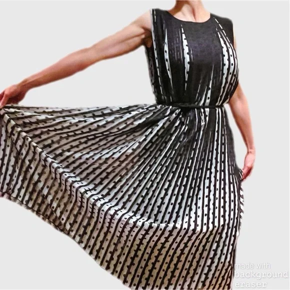 Polka-Dot Pleated Beach Coverup - Picture 2 of 5